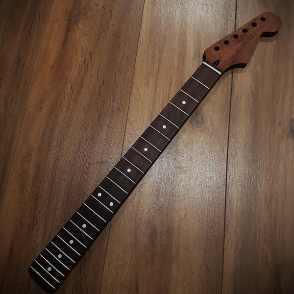 Manche Stratocaster® Acajou Custom Frettes acier inox SCA11