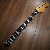 Manche  Stratocaster® vintage CBS Binding   ref strcbs4