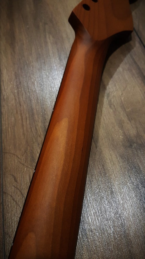 Manche Gaucher Stratocaster® érable rôti  rosewood   GR7